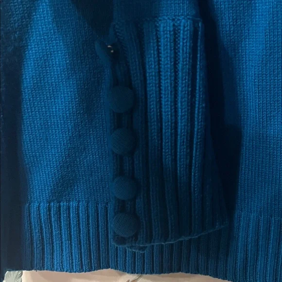 💁‍♀️WOMENS Banana Republic Teal Turtleneck Sweater with Button Cuffs - Picture 3 of 8